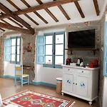 Couette-café Su Ponte 3*